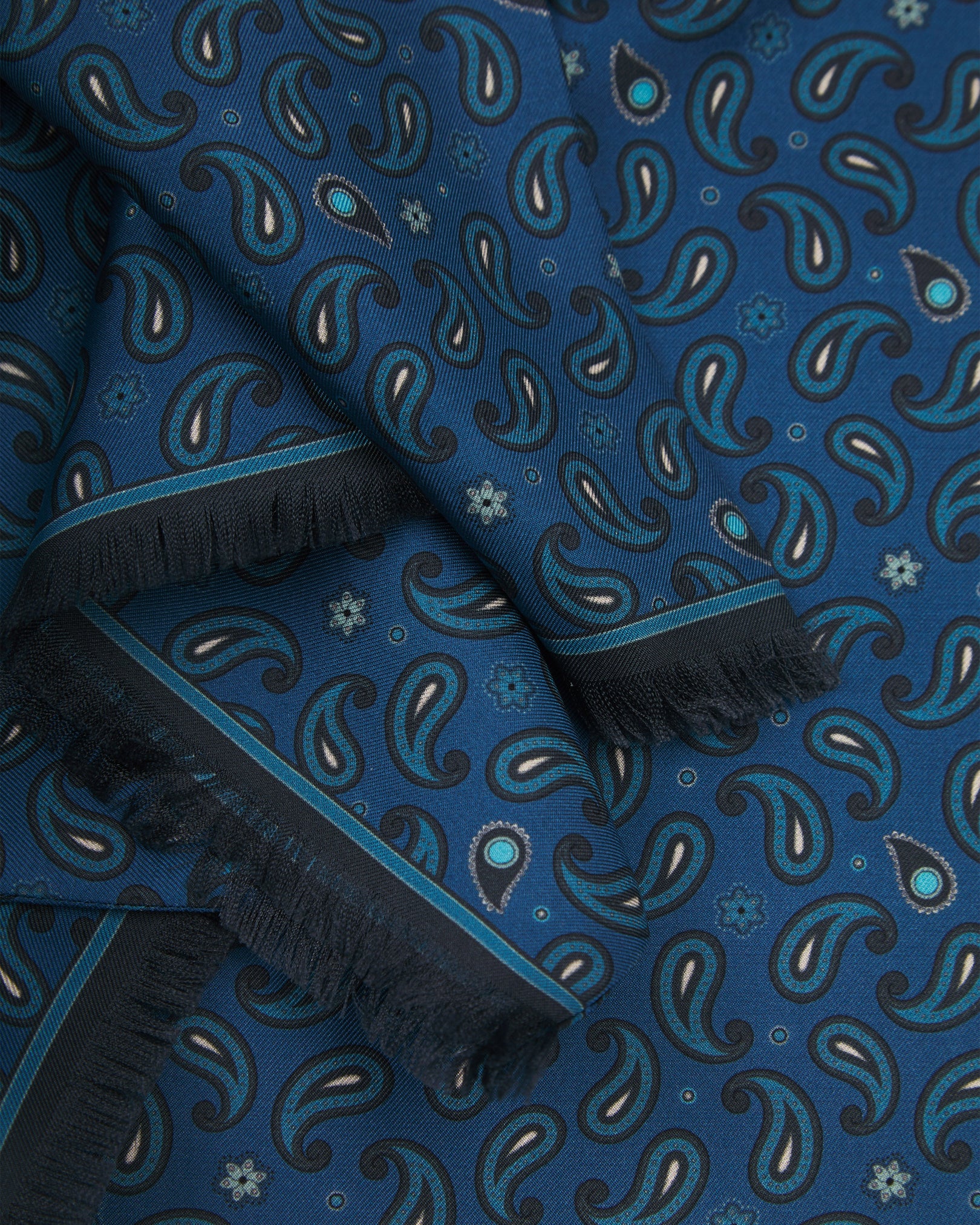 The London Scarf - Highbury | Cornflower Blue - Image 2