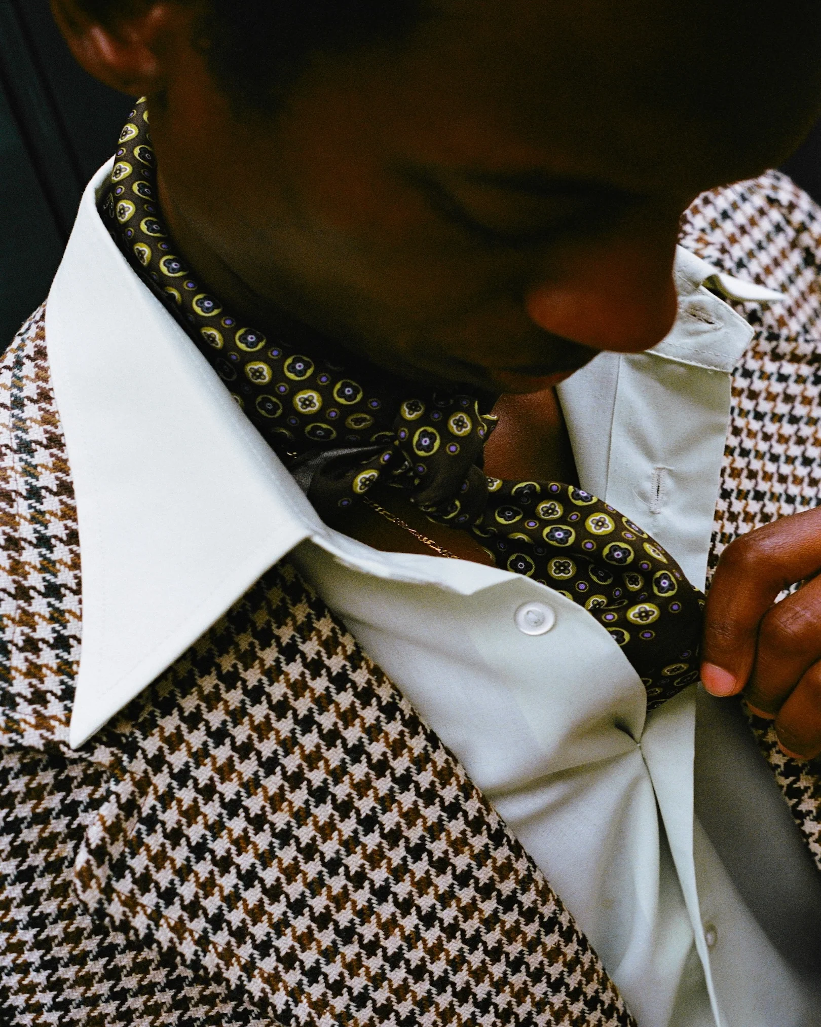 Silk Geometric Neckerchief - Toshima Green - Image 4