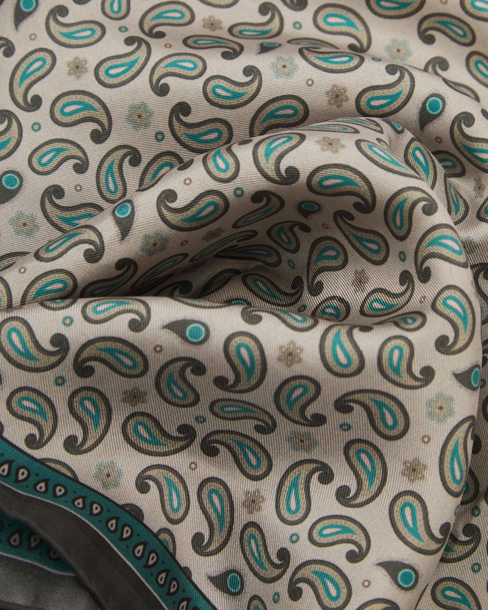 Silk Neckerchief - Highbury | Khaki - Image 2